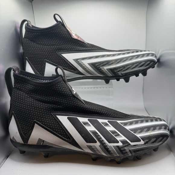 Adidas Freak Spark football cleats Size 10 EUC - Picture 2 of 8